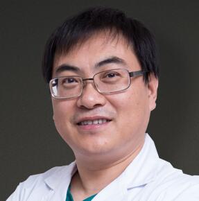 廣州柏德口腔門(mén)診部 薛啟明
