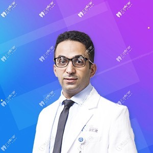 東莞國貿口腔牙科Dr.Aref安粵夫